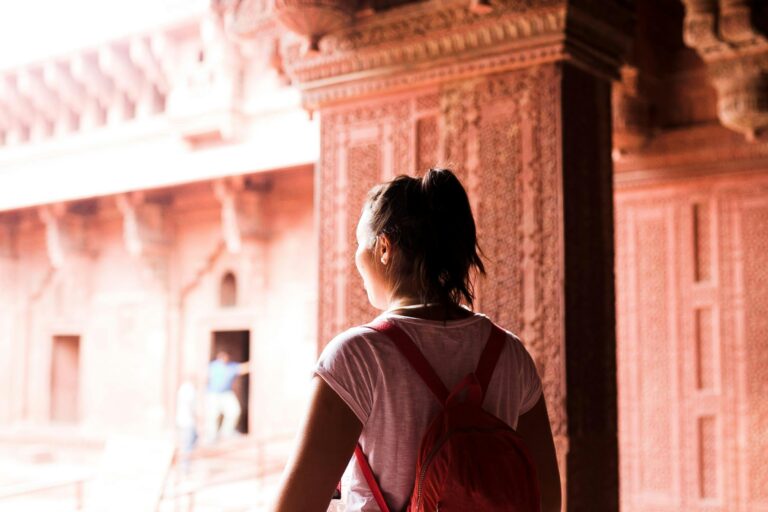 The Ultimate Guide: How to Live Like a Local in Any Foreign Country