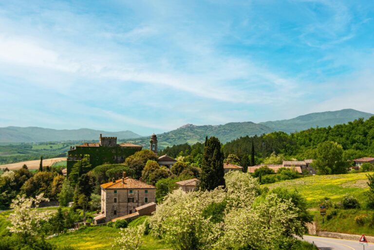 🌸 Best Countryside Places to Visit in Tuscany This Spring